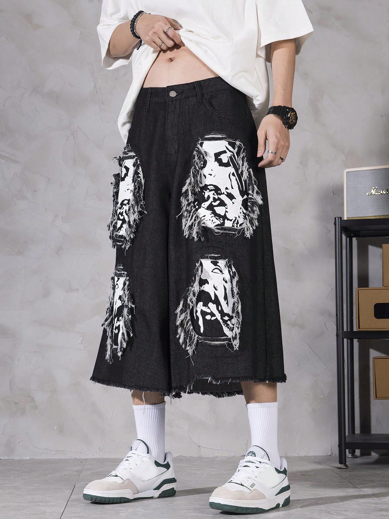  Grunge Punk Men'S Personality Print Ripped Denim Capri Pants for Daily Wear, Spring/Summer